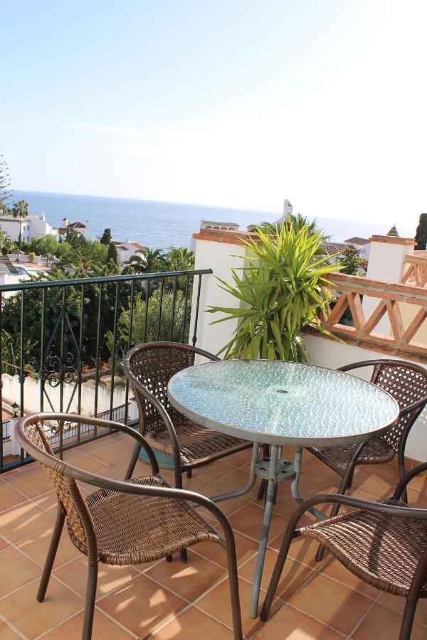 Playa Burriana, Tva Terasser, Havsutsikt, Pool Nerja Esterno foto